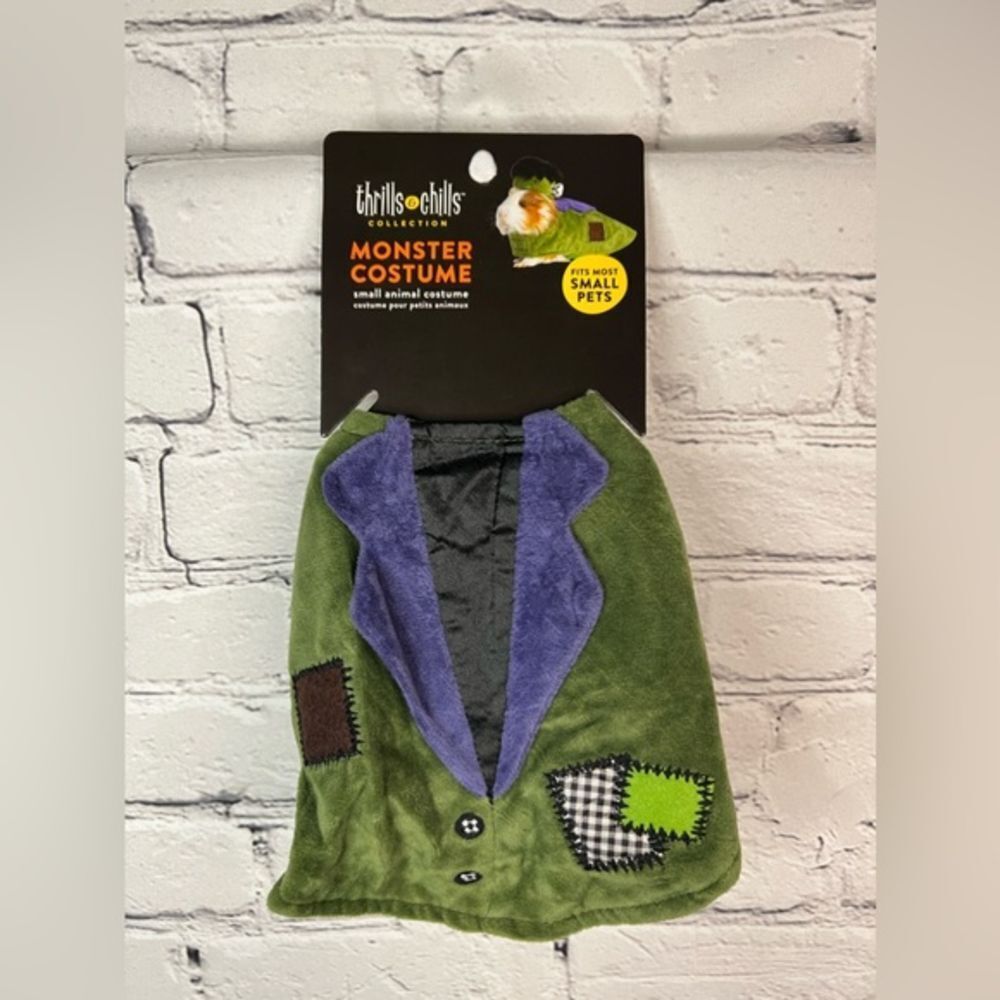 Thrills &‎ Chills Pet Frankenstein Monster Costume Fits Most Small Pets No Hat
